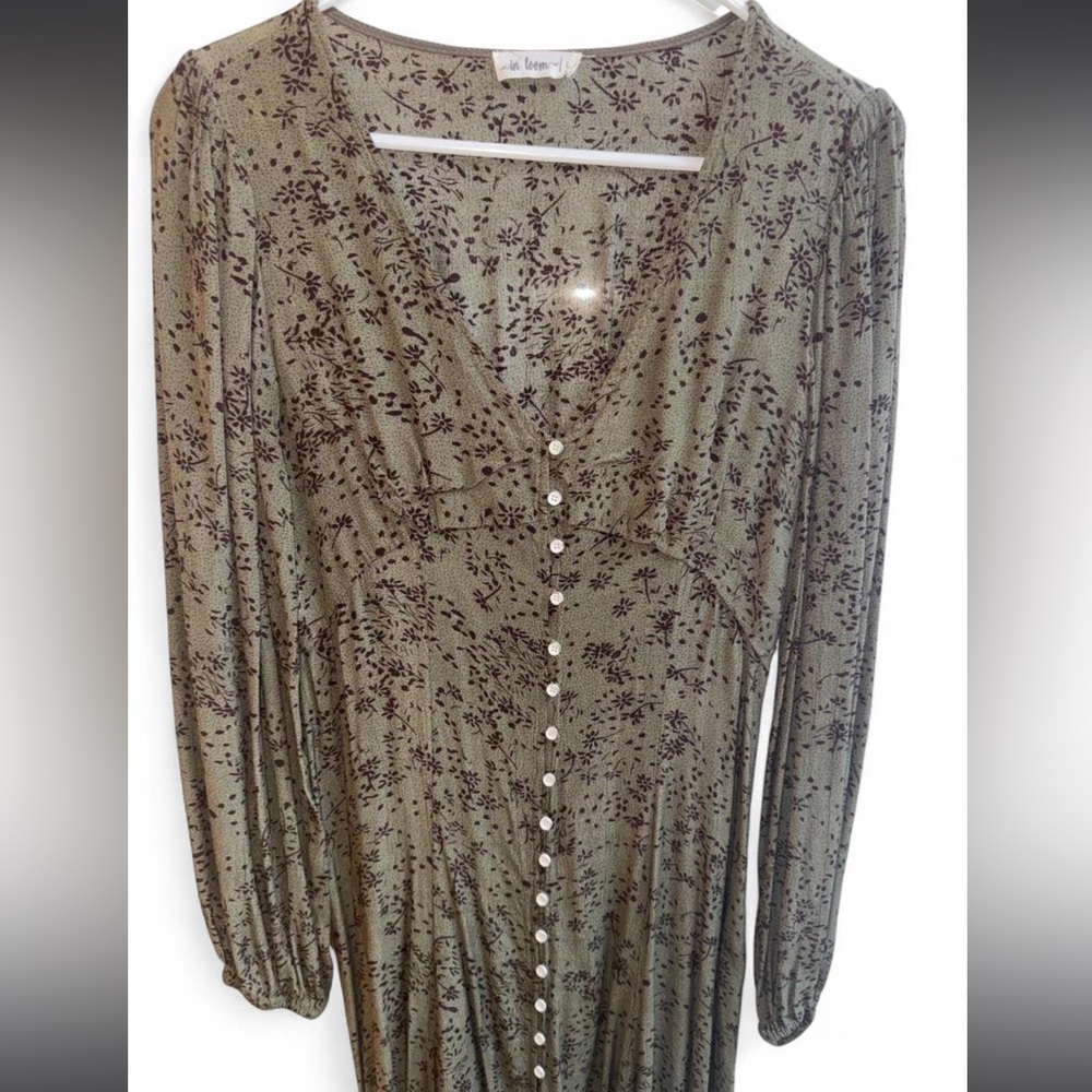 Boutique Floral Button-Down Dress